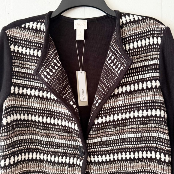 Chico’s Textured Striped Long Sleeve Cardigan Sweater NWT Size 1 / Medium - Picture 2 of 12